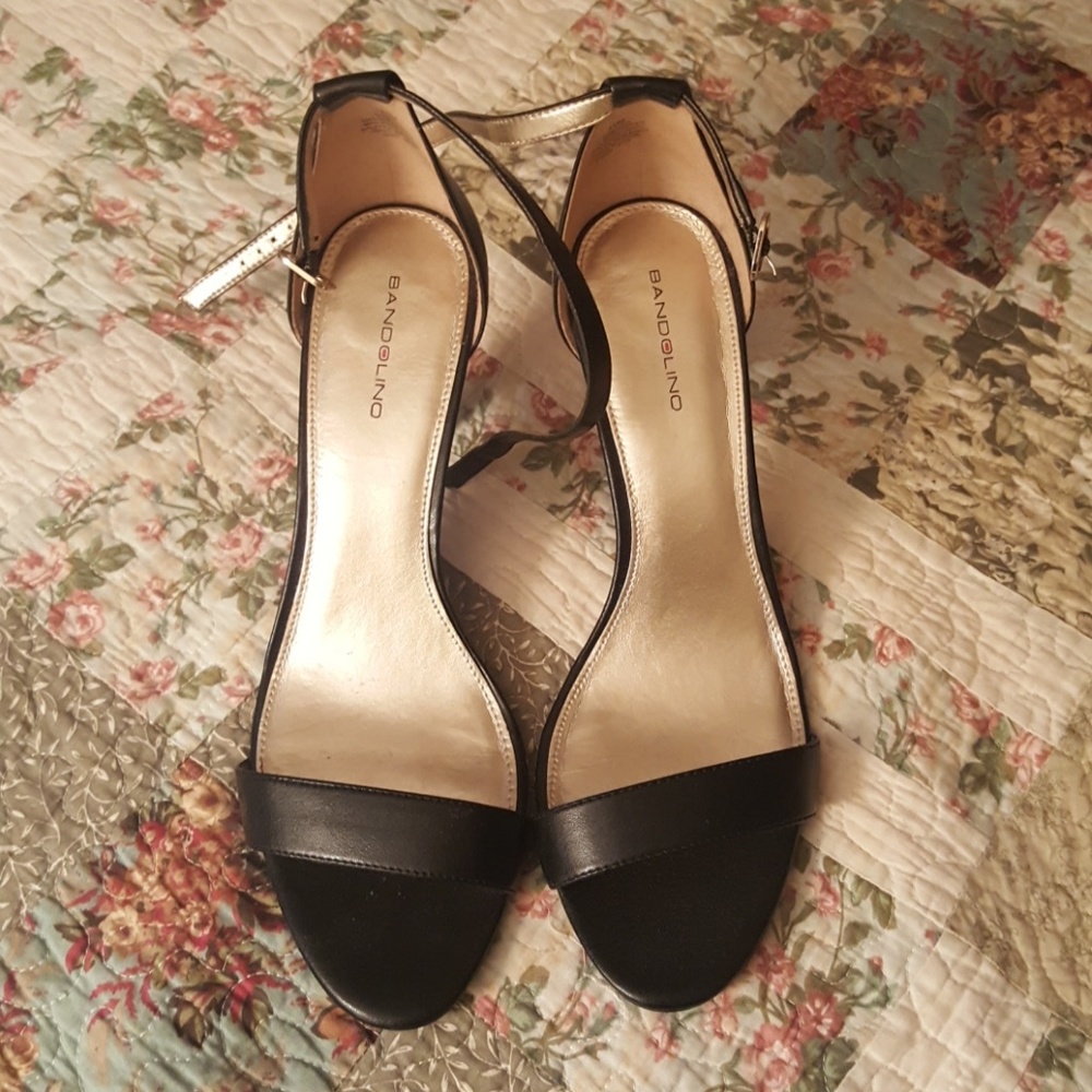 Bandolino strappy open-toe heels
